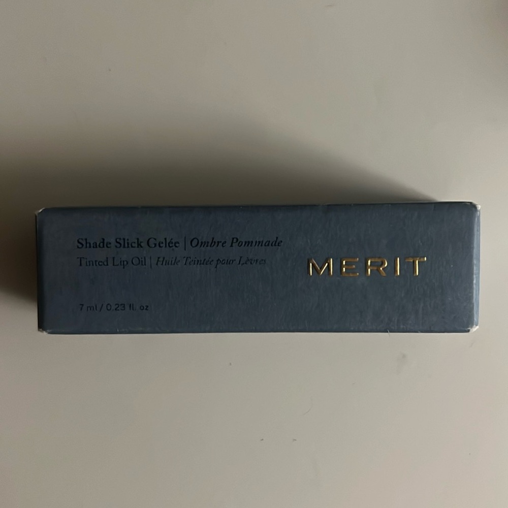 merit lip oil in les dieux